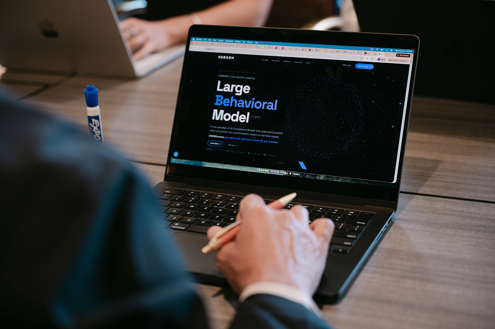 The SQREEM site open on a laptop during a working session